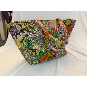 Vera Bradley Floral Quilted Lg Zippered Tote, Includes 6 Small Zippered Pouches